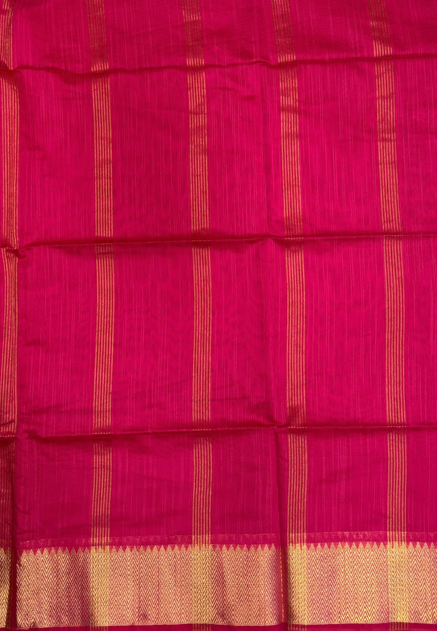 Handloom Cotton Saree-Candy Pink In Zigzag Zari Border