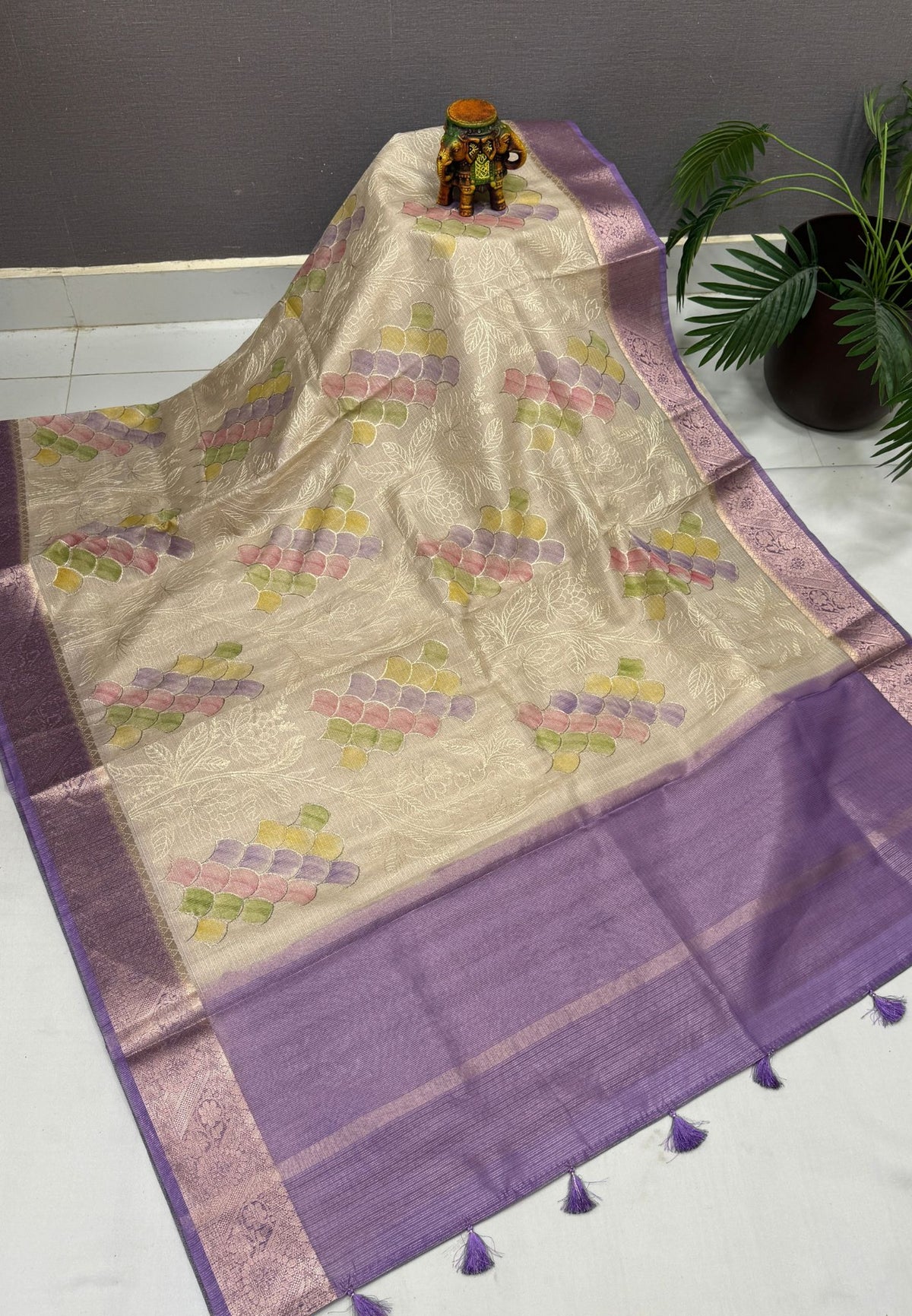 Kota Saree-Cream-Purple In Floral Vine Zari Border