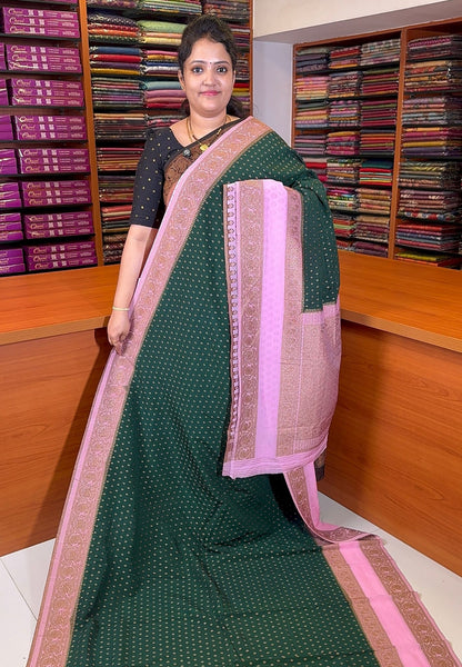 Banarasi Georgette Saree-Green with Contrast Retapet Border