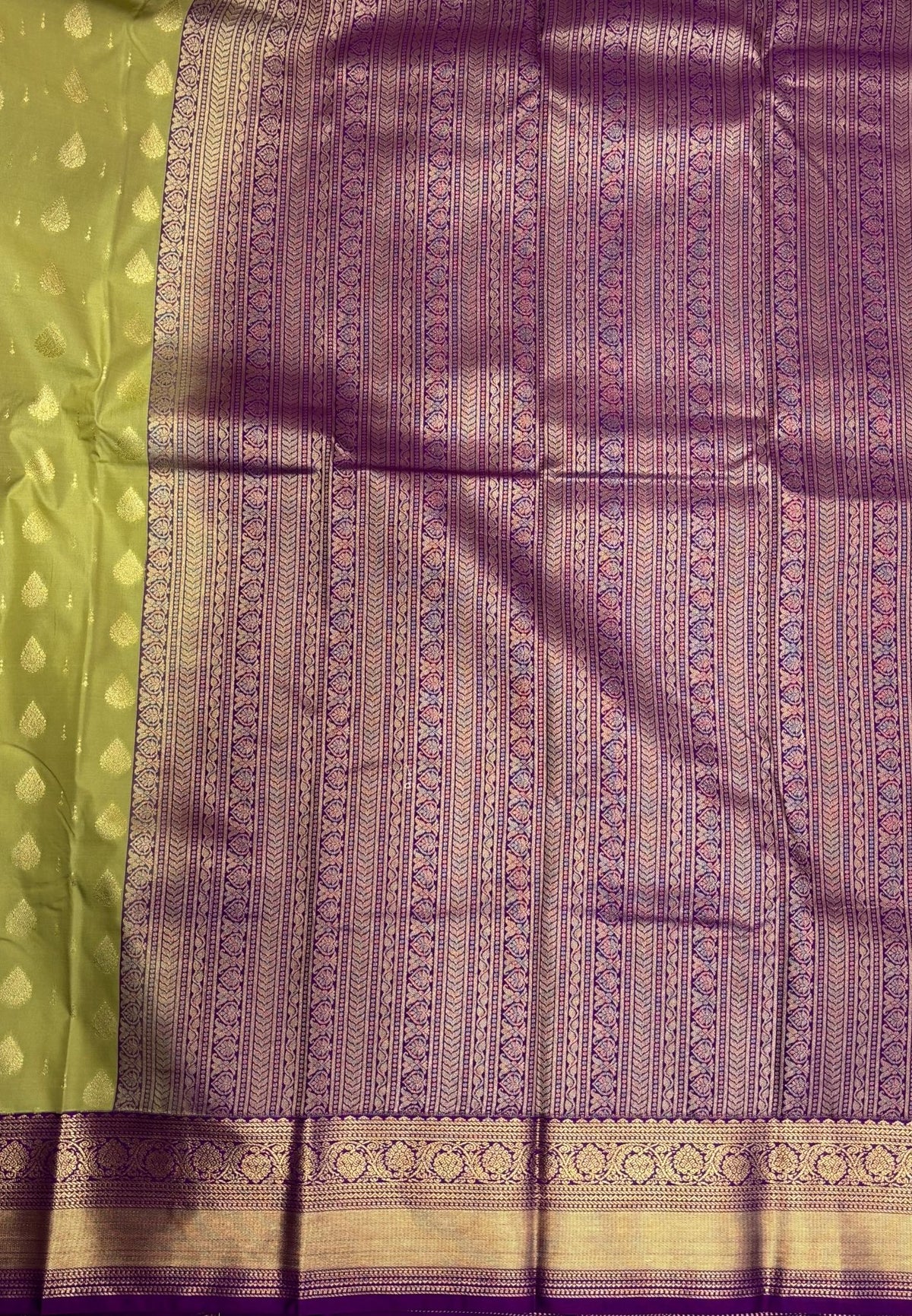 Budget Kanchipuram Saree-Elachi Green with Contrast Border