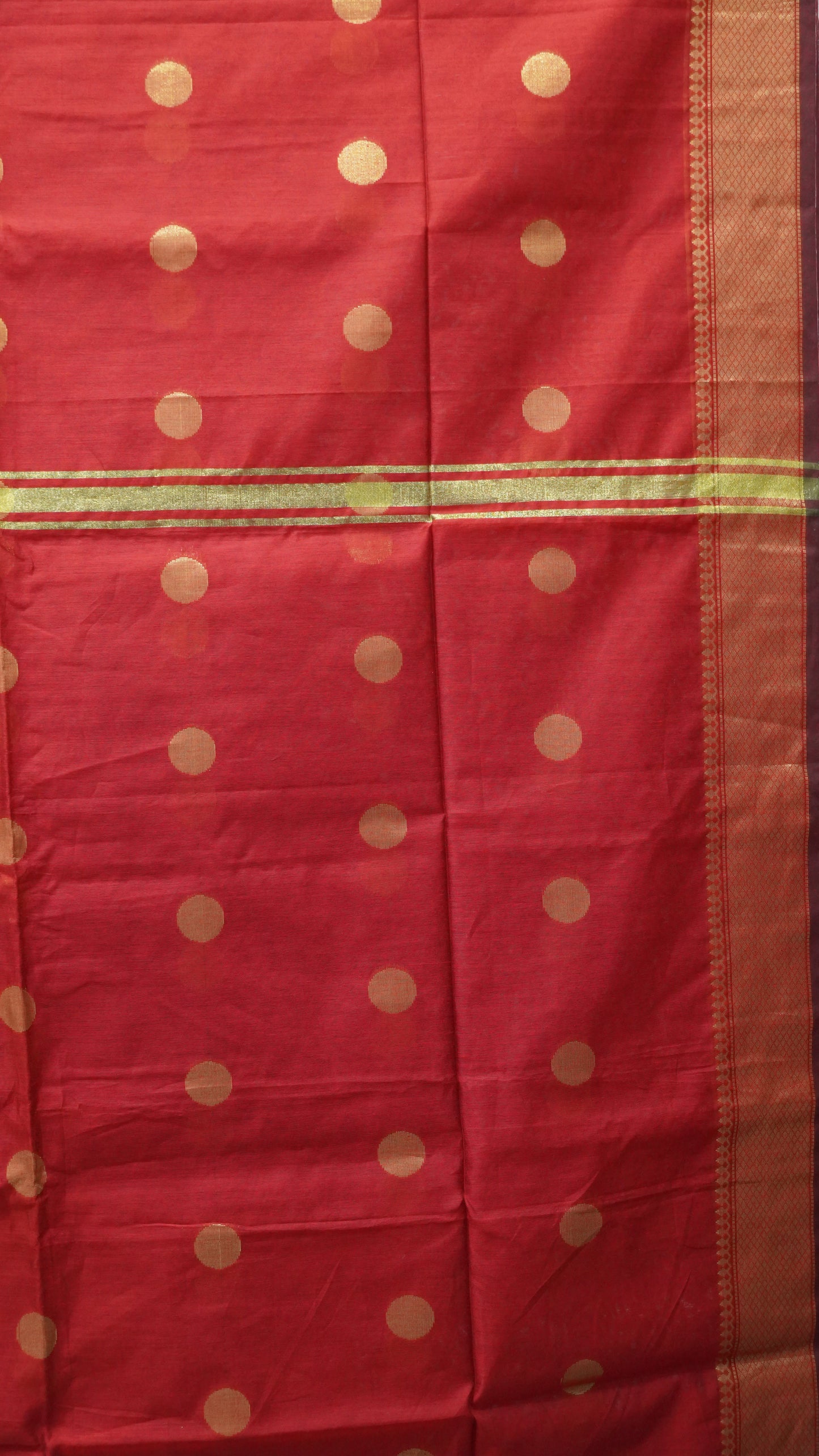 Maheswari Cotton Saree Round Butta-Maroon