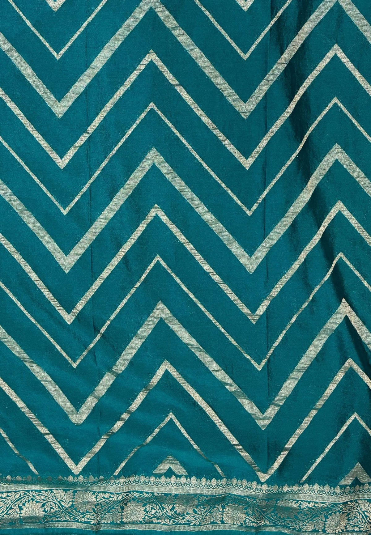 Chinon Silk Saree-Ramar Green with Antique Floral Border