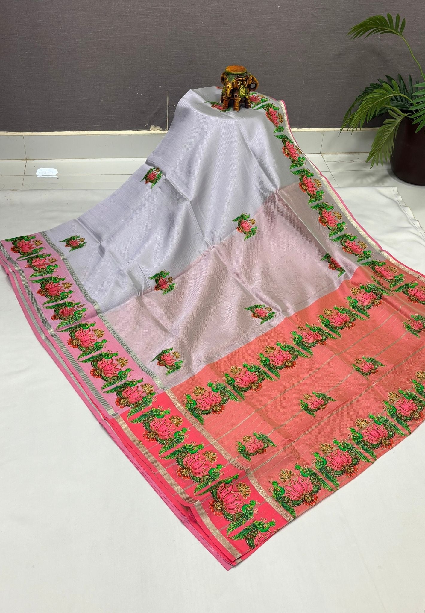 Pure Mangalgiri Silk Saree-Grey Temple with Tanjore Print