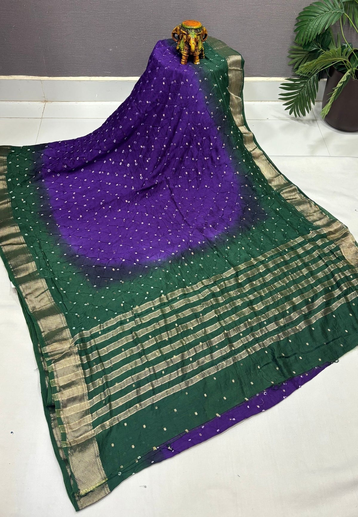 Banarasi Bandeji Saree-Violet in Horizontal Stripe Zari with Contrast Border