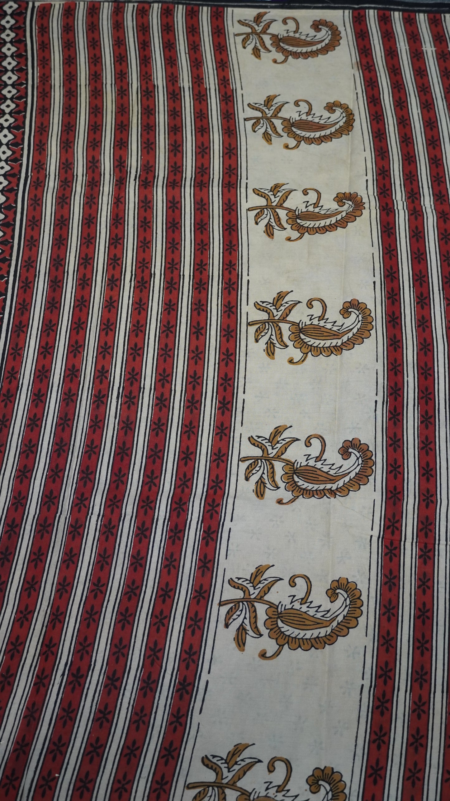 Mul Mul Cotton Saree Flower Print