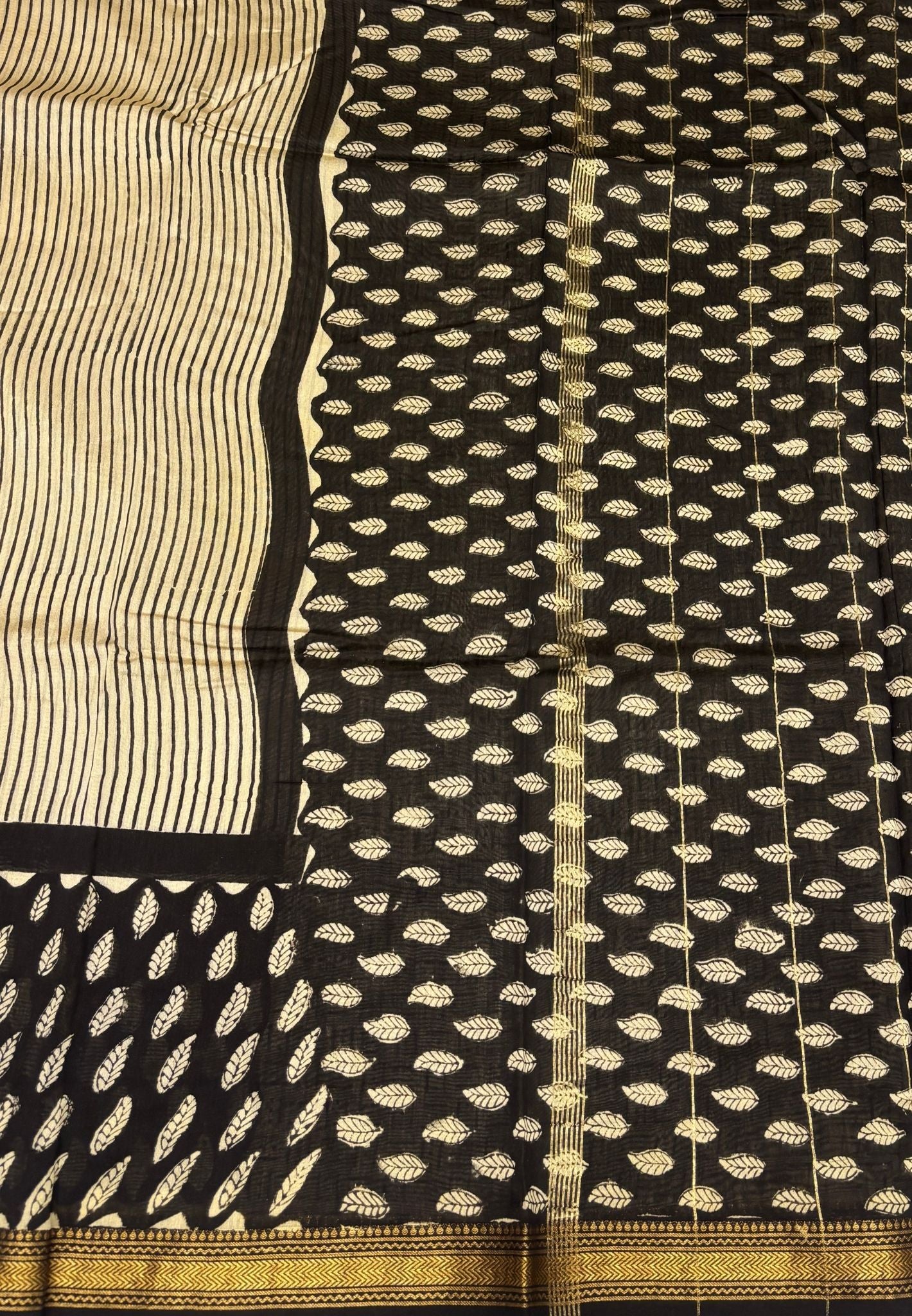 Pure Maheshwari Silk Cotton Saree-Beige