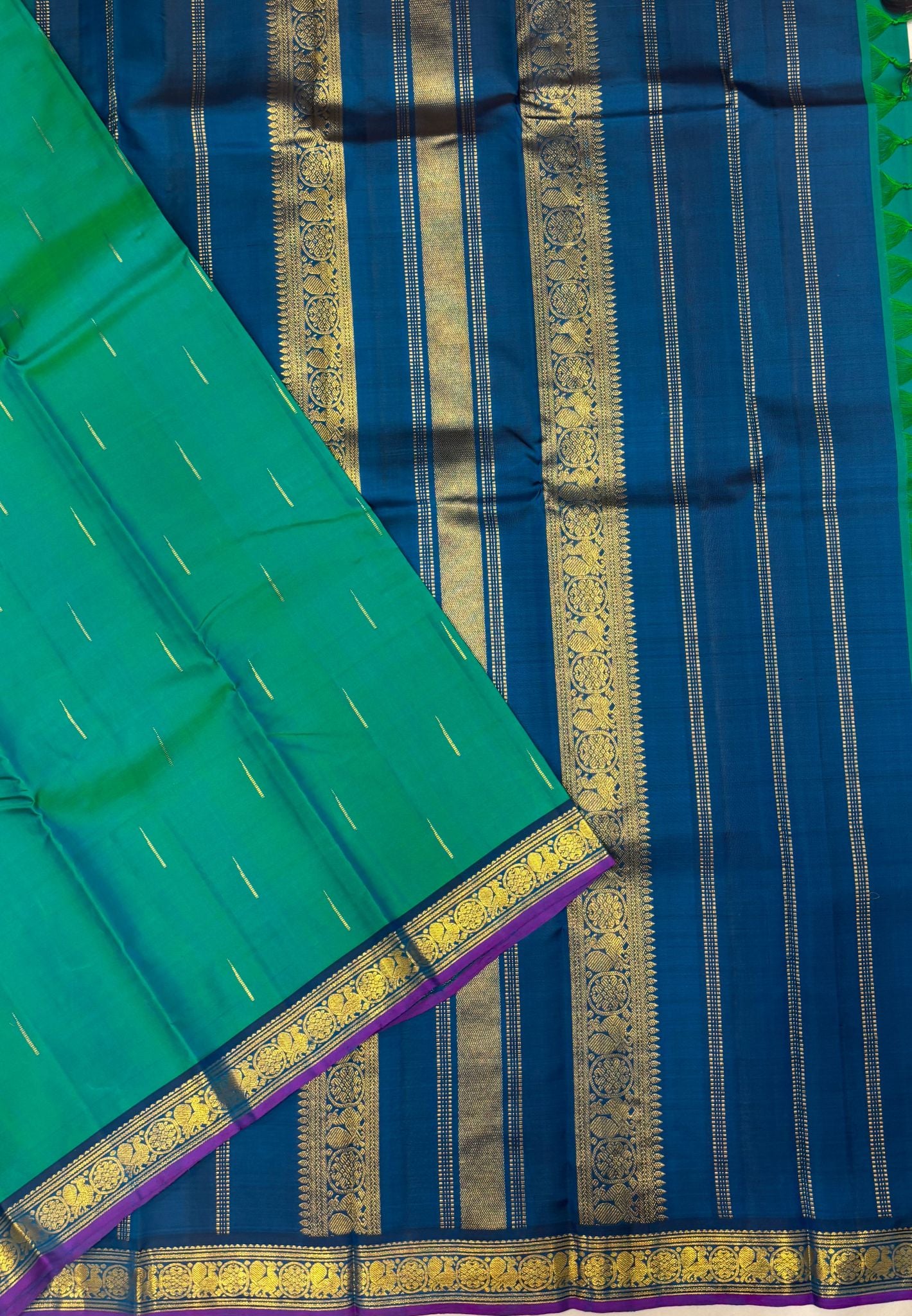 Pure Kanchipuram Silk Saree- Ramar Green with Small Border