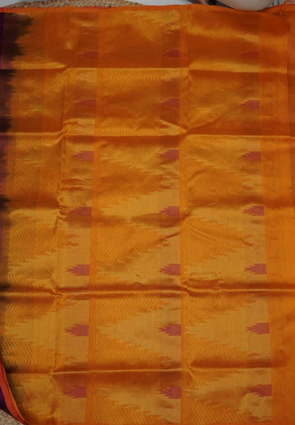 Pure Silk Cotton Saree-Magenta in Thazhamboo Pattern