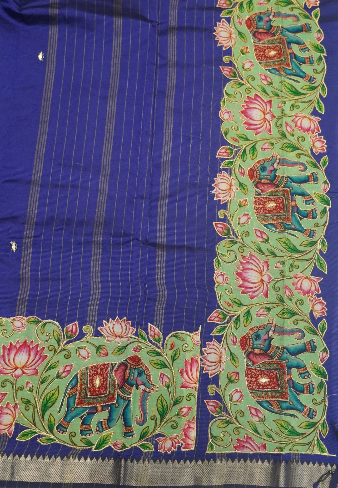 Pure Mangalgiri Silk Saree-Violet in Tanjore Print with Aplique Work