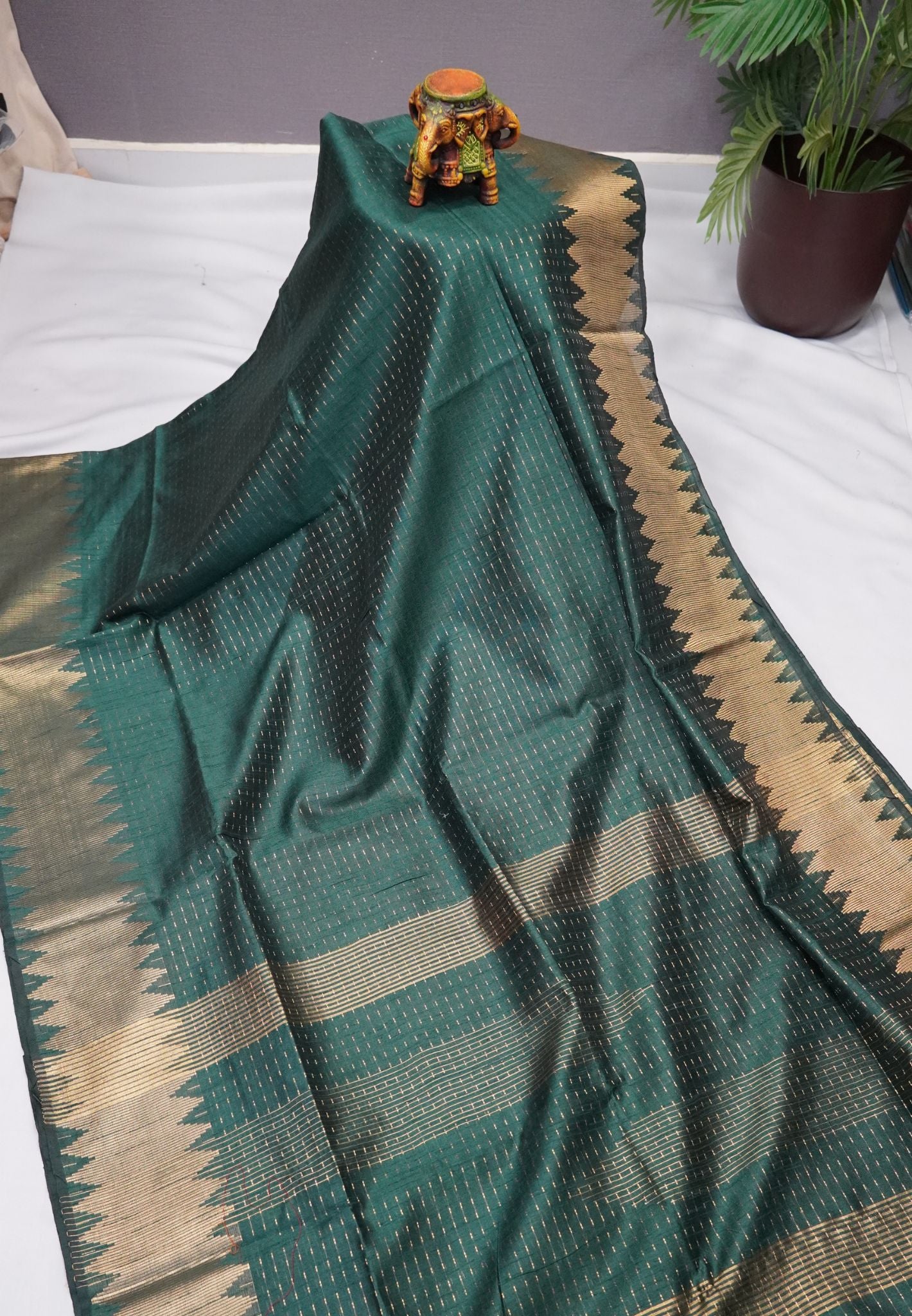 Semi Raw Silk Saree-Dark green