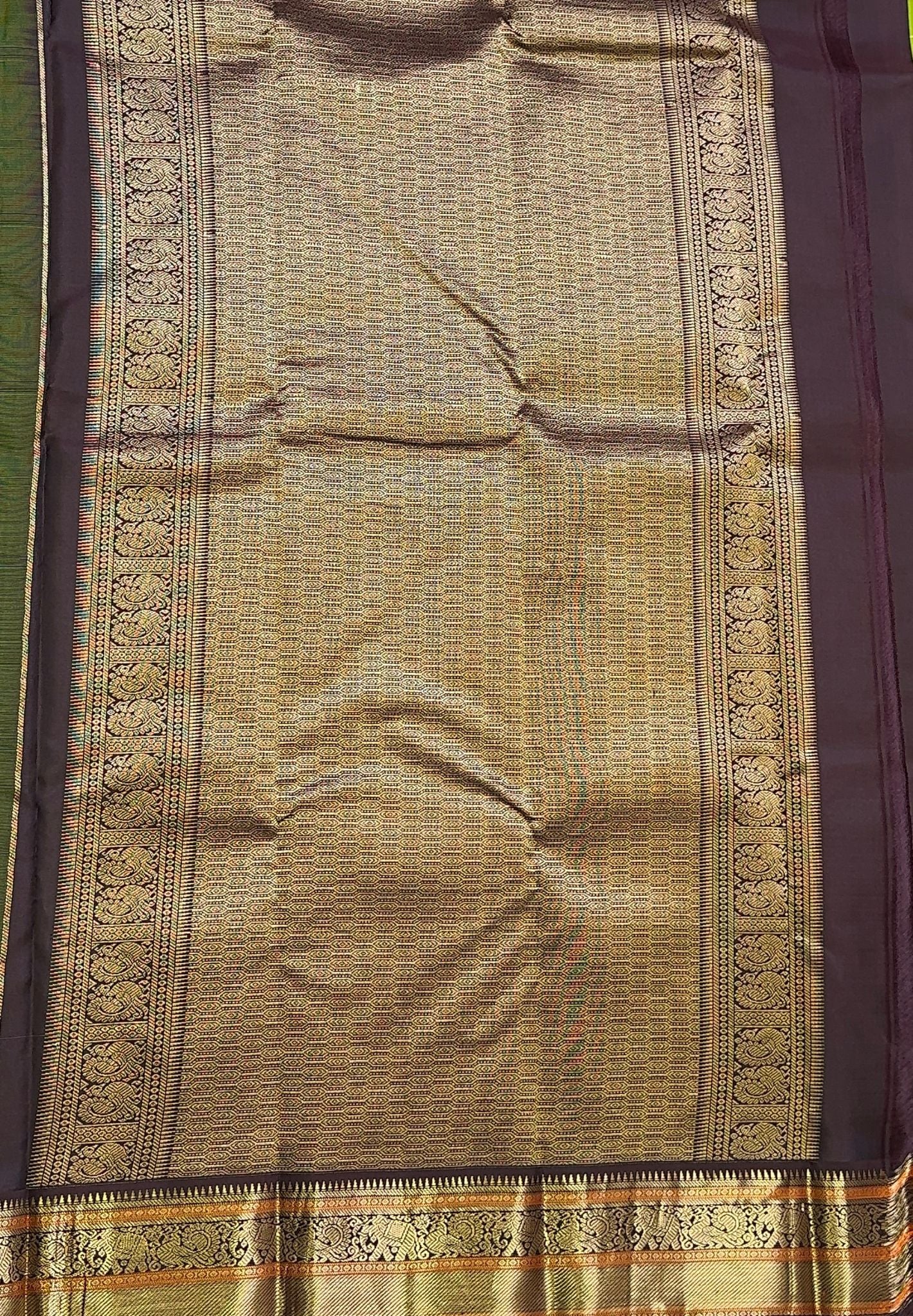 Pure Kanchipuram Silk Saree-Light Green in Checkered Zari with Contrast Border