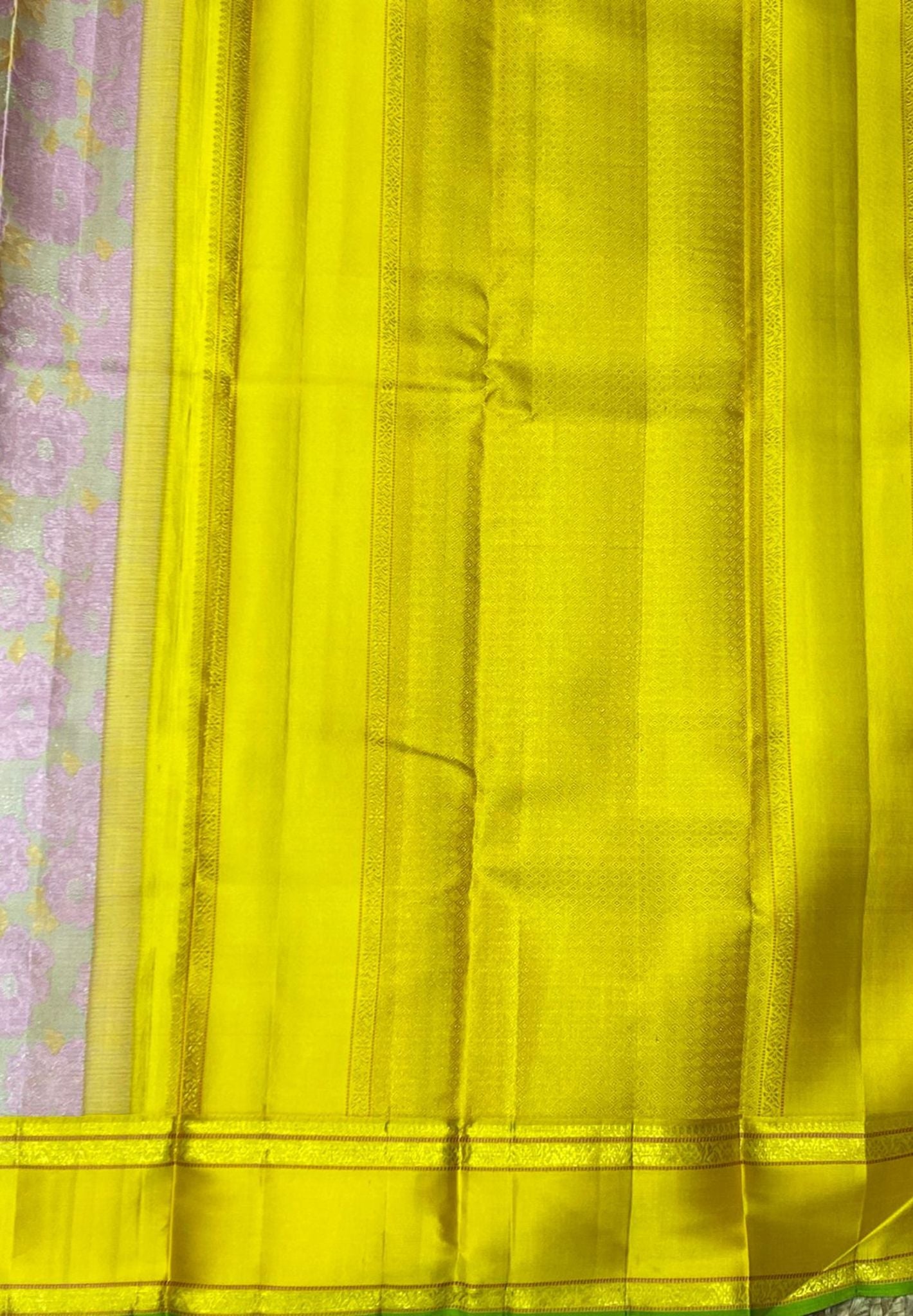 Pure Kanchipuram Silk Saree-Biege with Floral -Yellow Retapet border