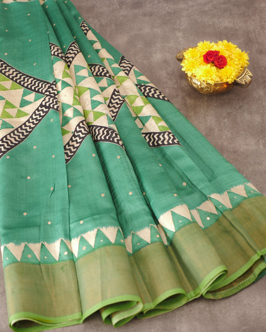 Pure Green Tussar Geomentrical Pattern With Kutch Work and Self Pallu with Tissue Border