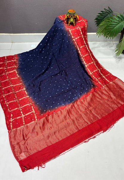 Banarasi Bandeji Saree-Navy Blue in Checked Zari with Contrast Border
