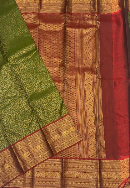 Pure Kanchipuram Silk Saree-Olive  Green with Contrast Border