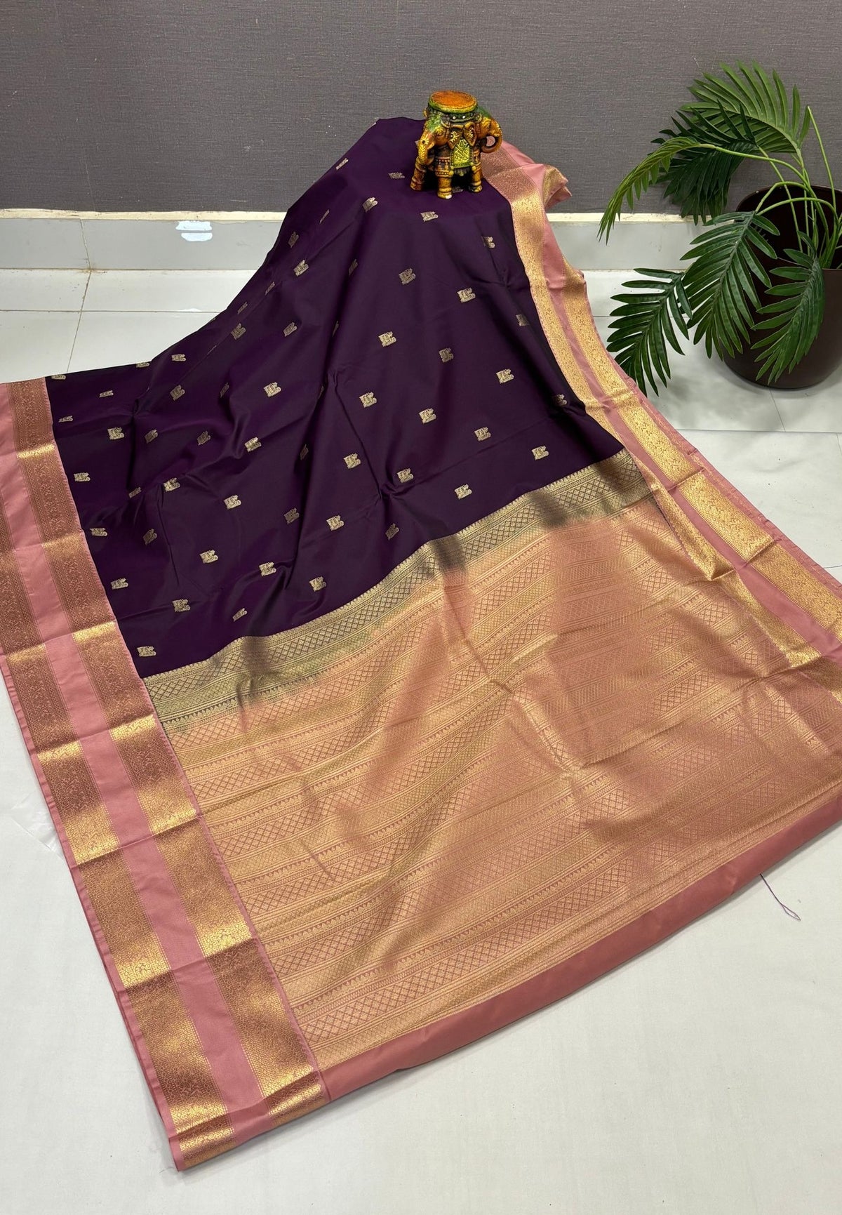 Budget Kanchipuram Saree-Dark Purple with Contrast Border