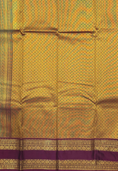 Budget Kanchipuram Saree-Cream In Diamond Floral Zari With Contrast Border