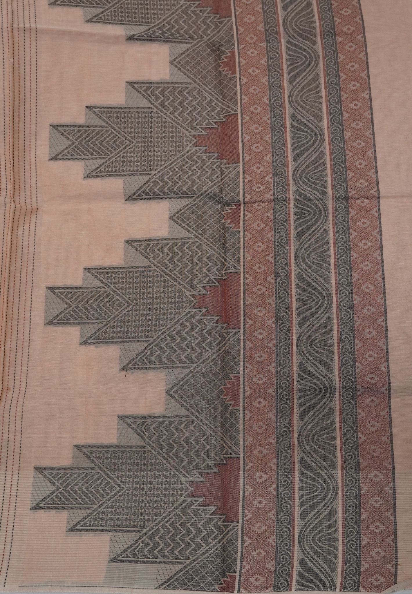 Cotton Saree-Sandal in Thread Work