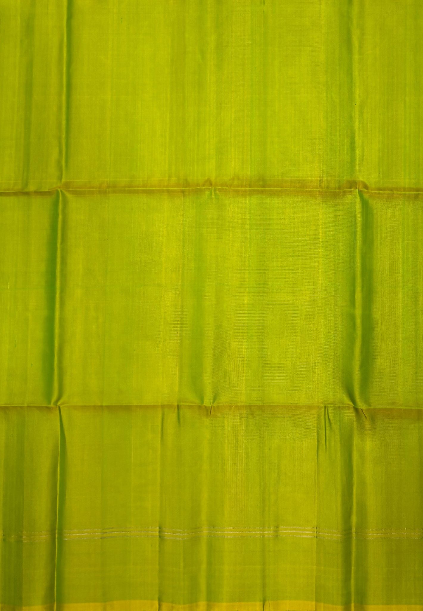 Pure Kanchipuram Silk Saree-Light Green With Kolam Zari Border