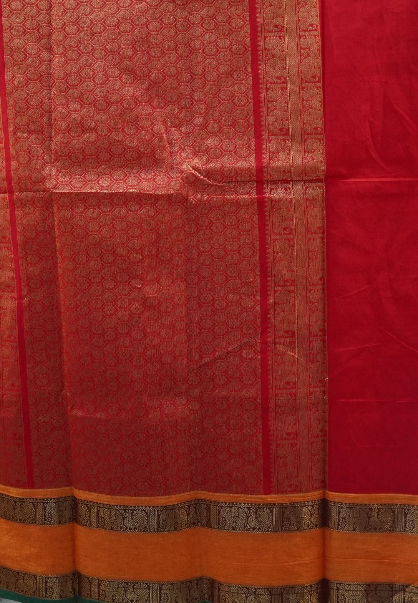 Chettinad Cotton Saree-Red in Mayil Chakram Zari Checks with Retapett Border
