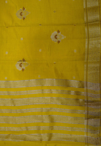 Semi Tussar Saree-Mehandi Green with Floral Zari Motif