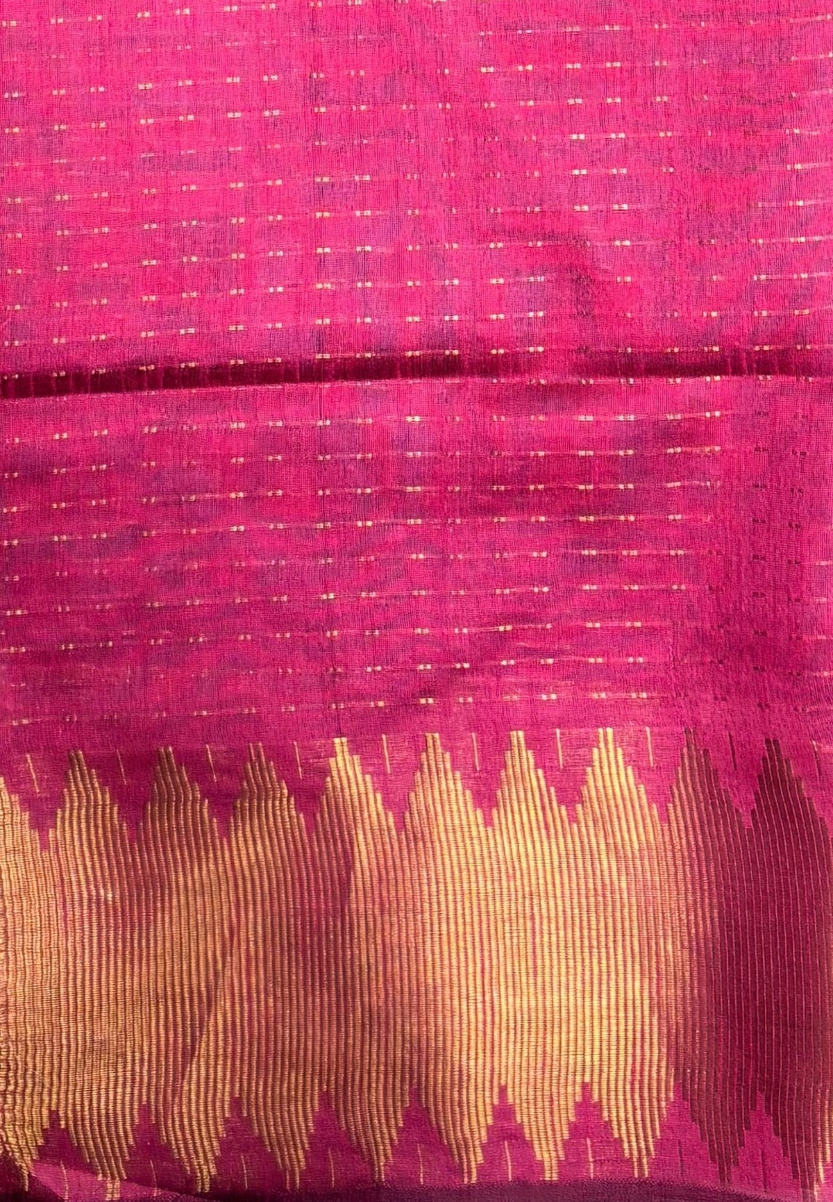 Semi Raw Silk Saree-Grass Green In Zigzag Zari With Contrast Border