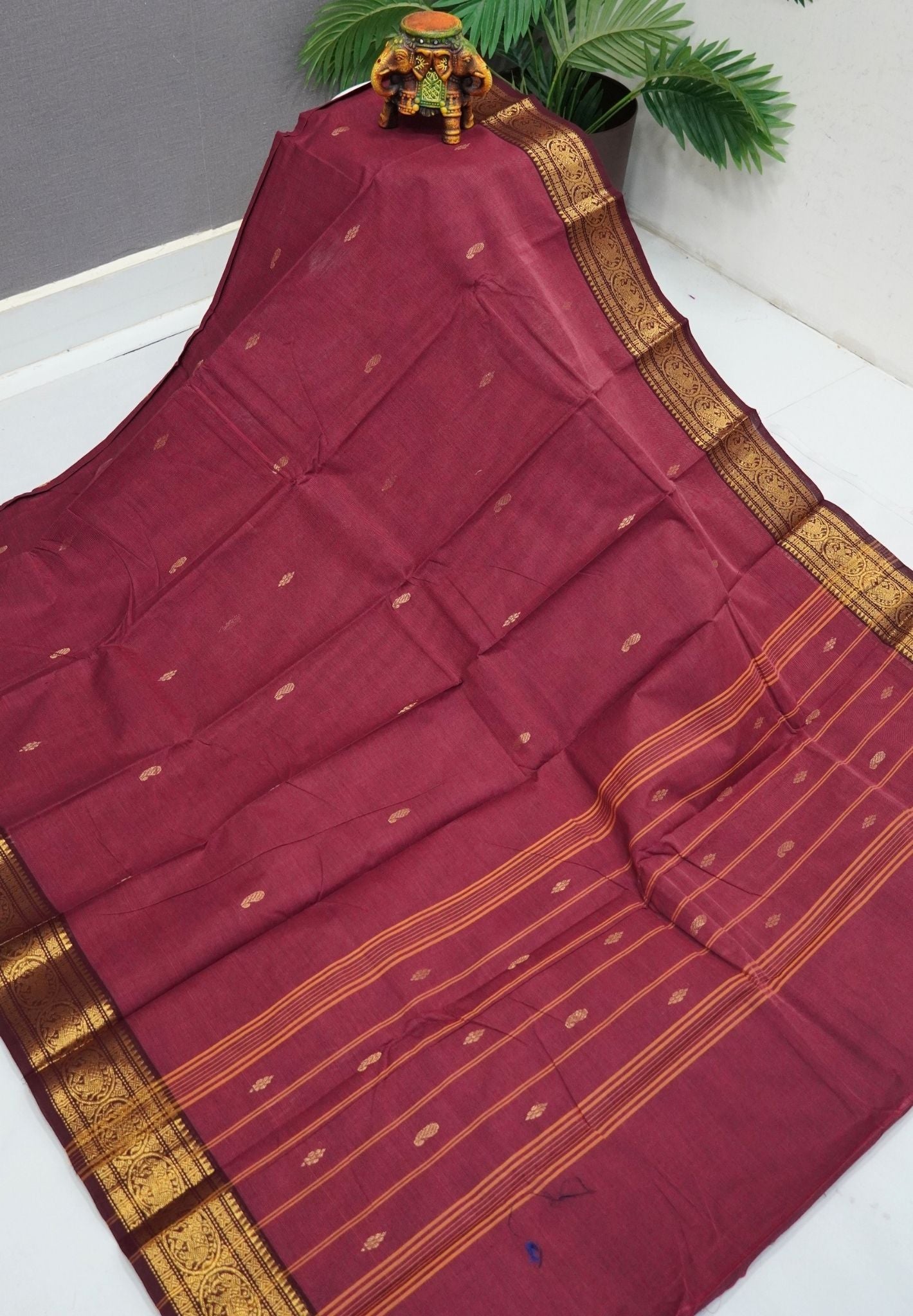 Kanchi Cotton Saree-Muted Maroon With Paisley Zari Border