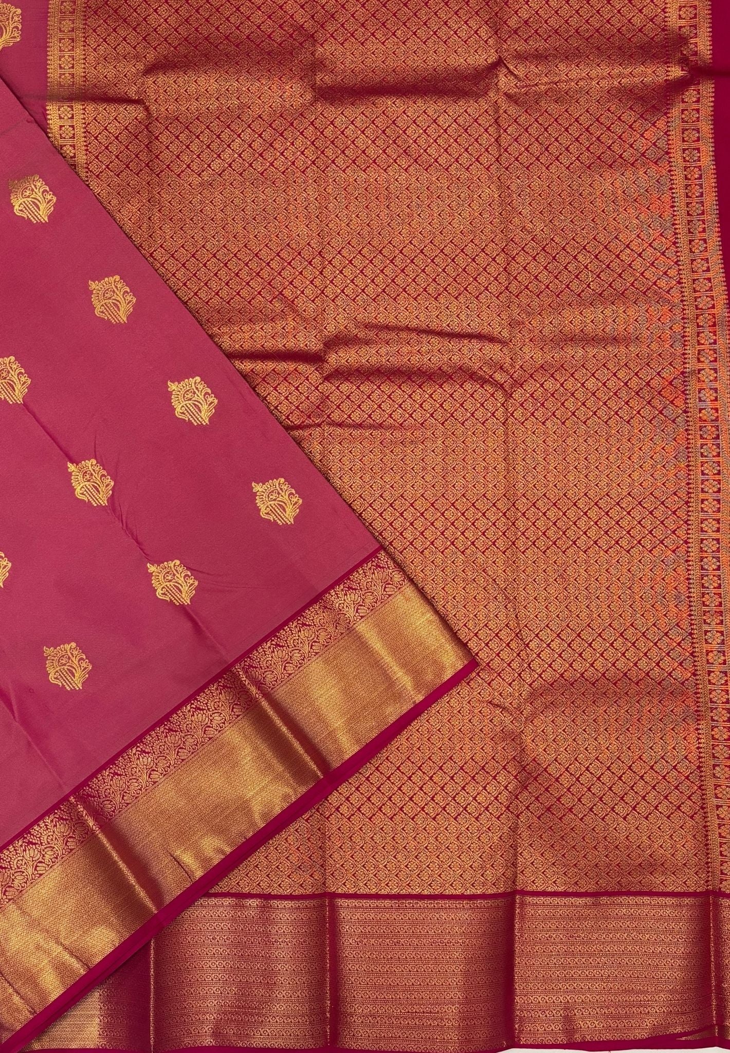 Budget Kanchipuram Saree-Pink in Floral Zari Buttas