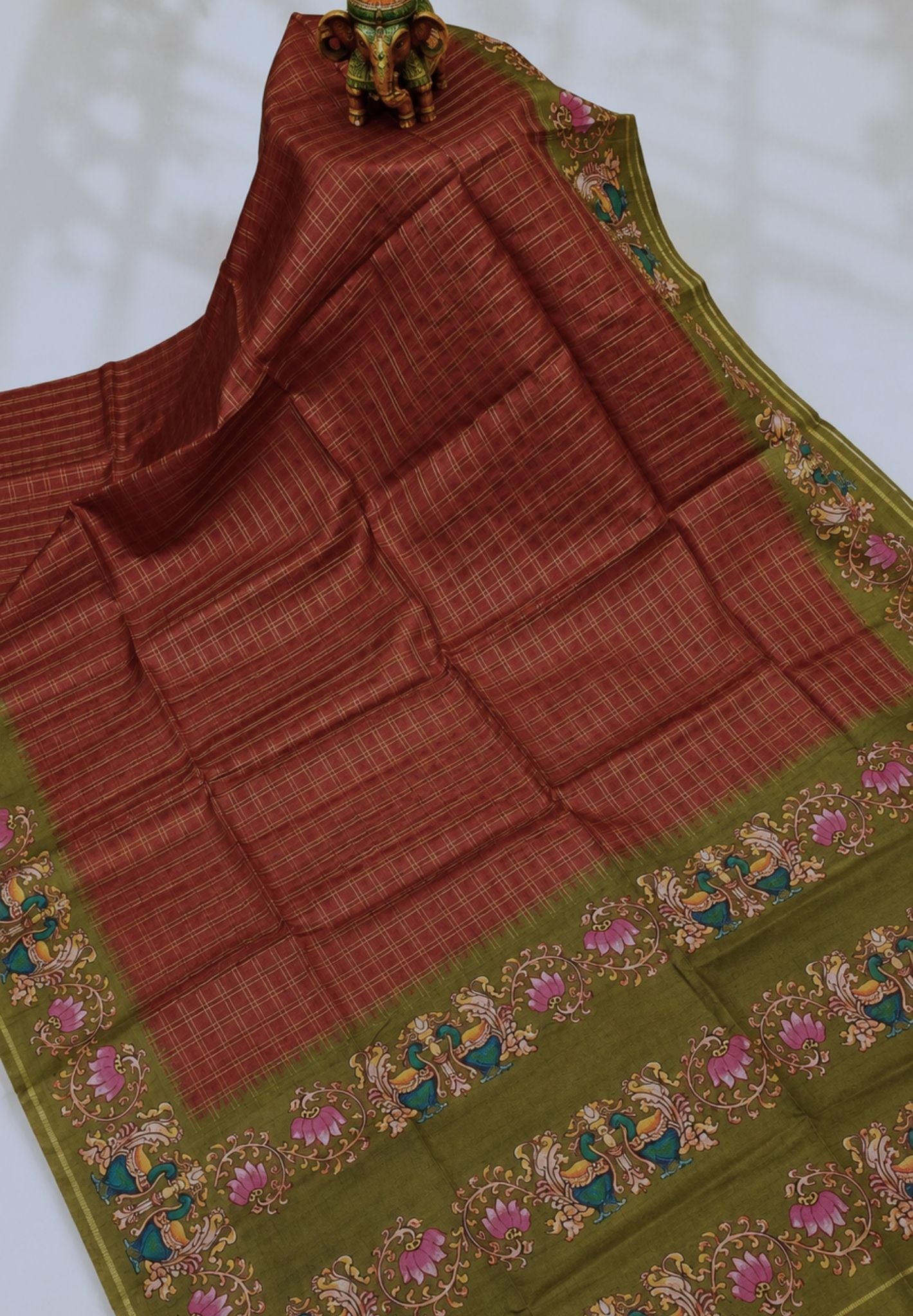 Premium Matka Tussar Saree-Maroon with Contrast Border in Tanjore Print