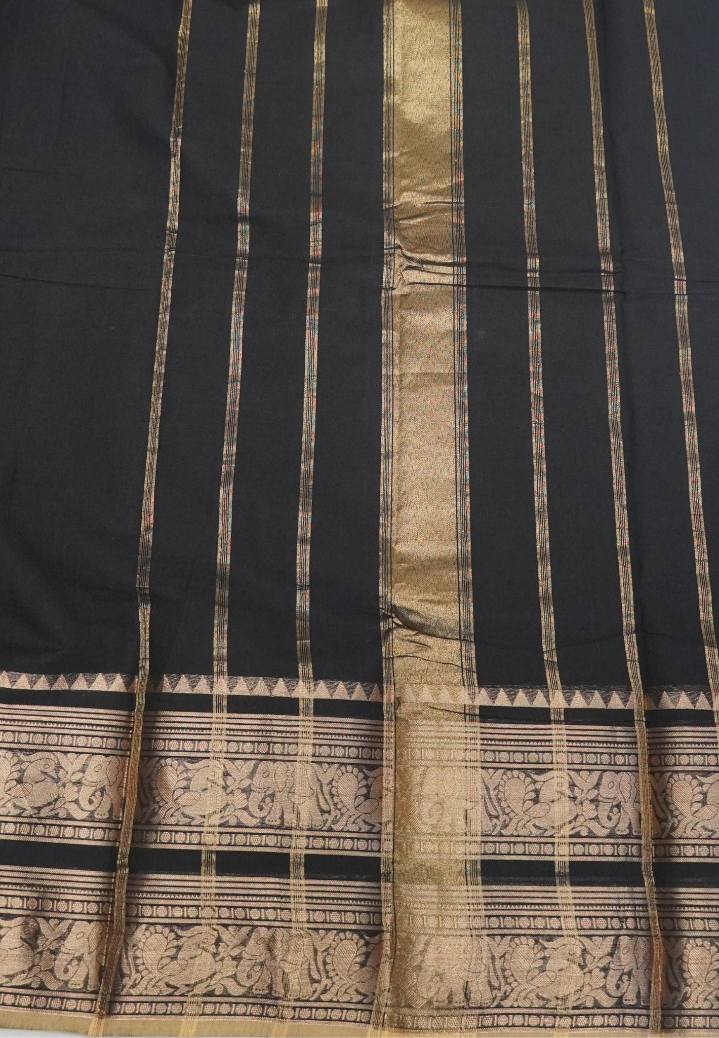 Chettinadu Cotton Saree-Black with Elephant Big Border