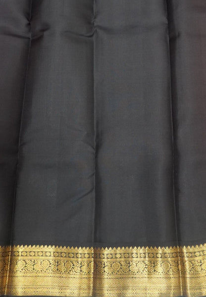Pure Kanchipuram Silk Saree- Peach Pink with Contrast Korvai Border