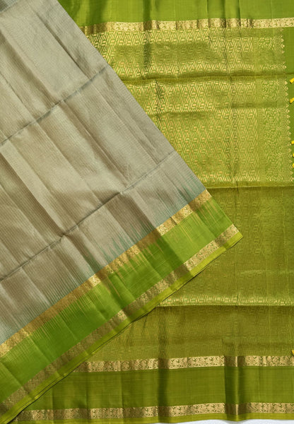 Pure Soft Silk Saree-Pastle Green with Muthu Kattam and Parrot Green Rettapet Border