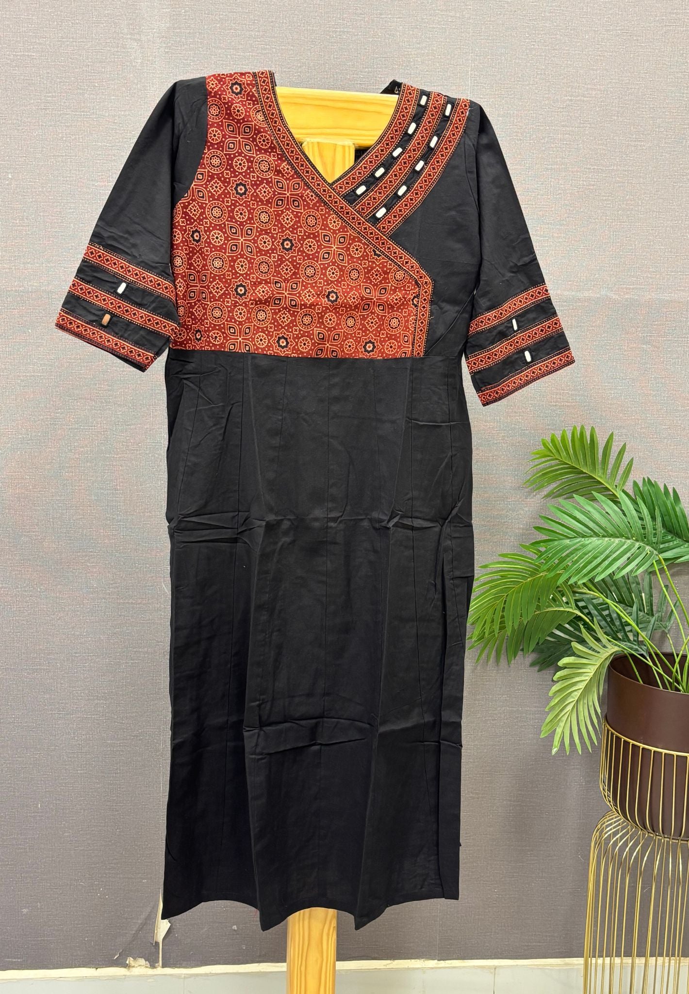 Kurti with Mirror Work