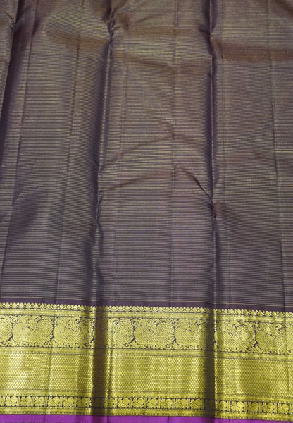 Pure Kanchipuram Silk Saree-Arakku Podi Kattam with Peacock Zari Motif