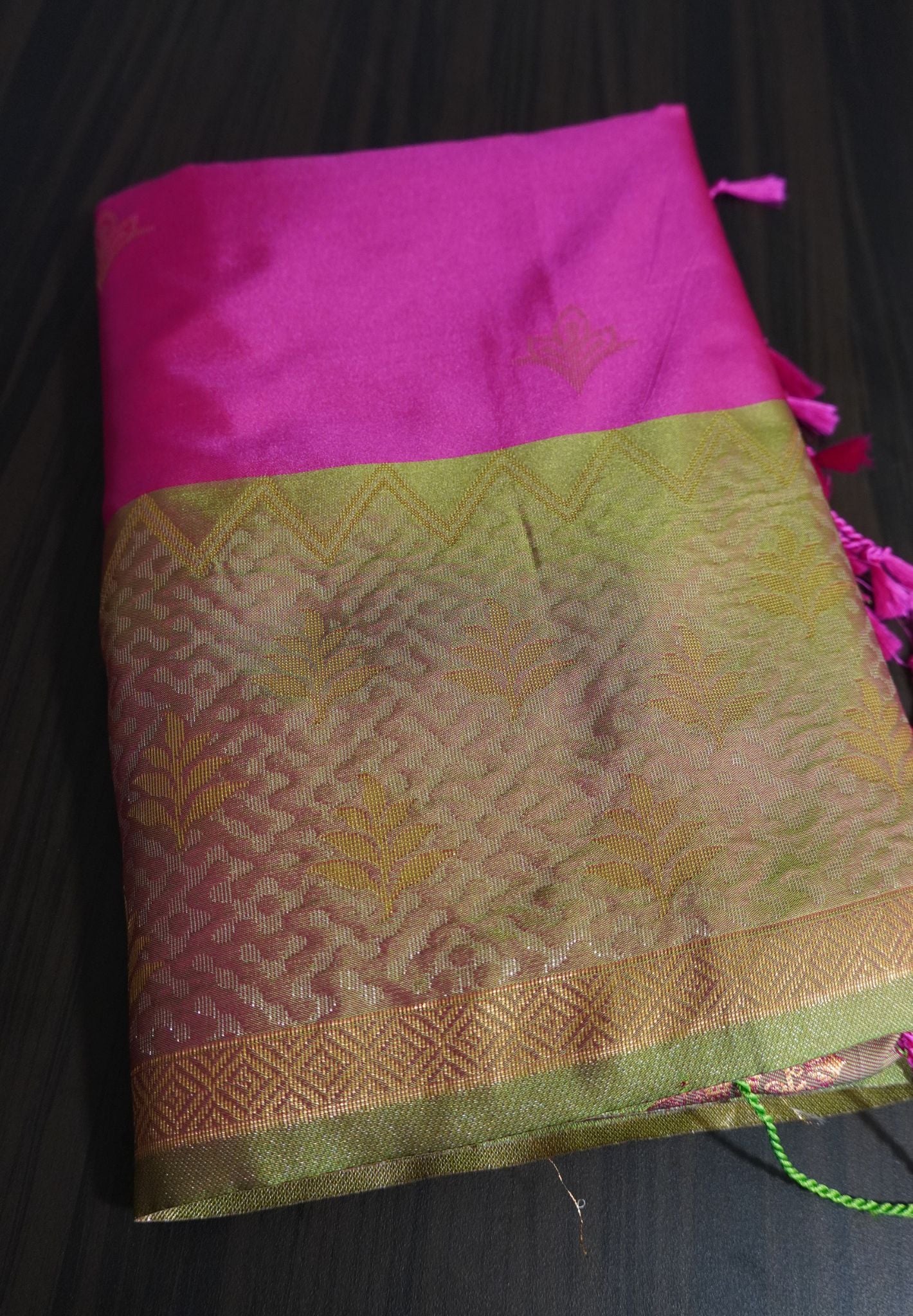 Semi Soft Silk Saree - Magenta