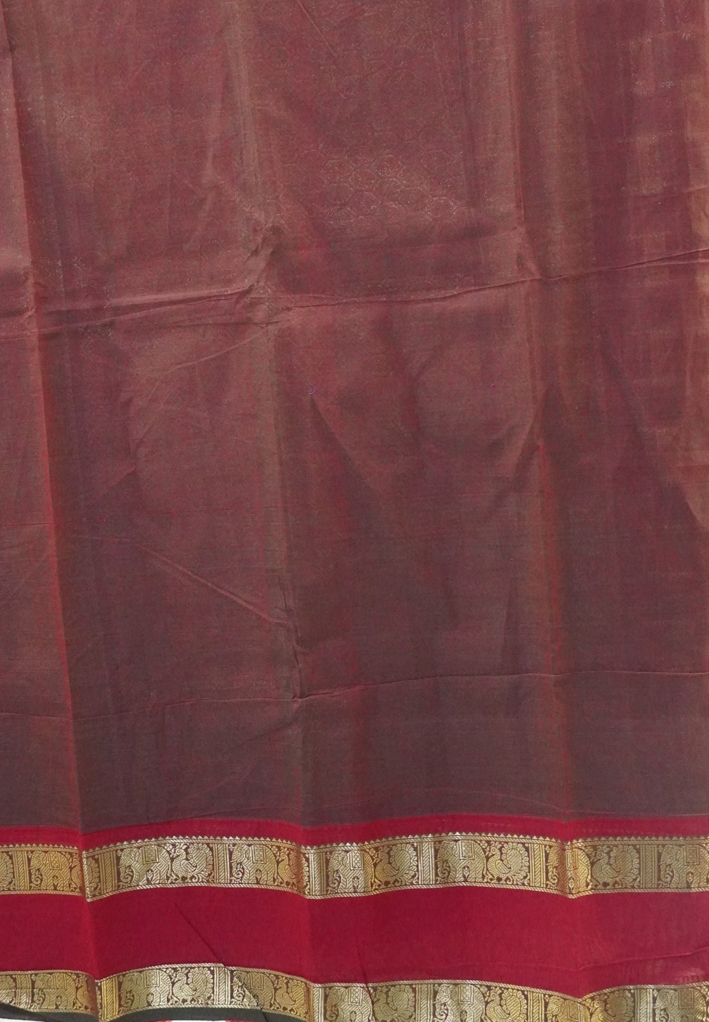 Chettinad Cotton Saree-Arakku in Mayil Chakram Zari Checks with Retapett Border