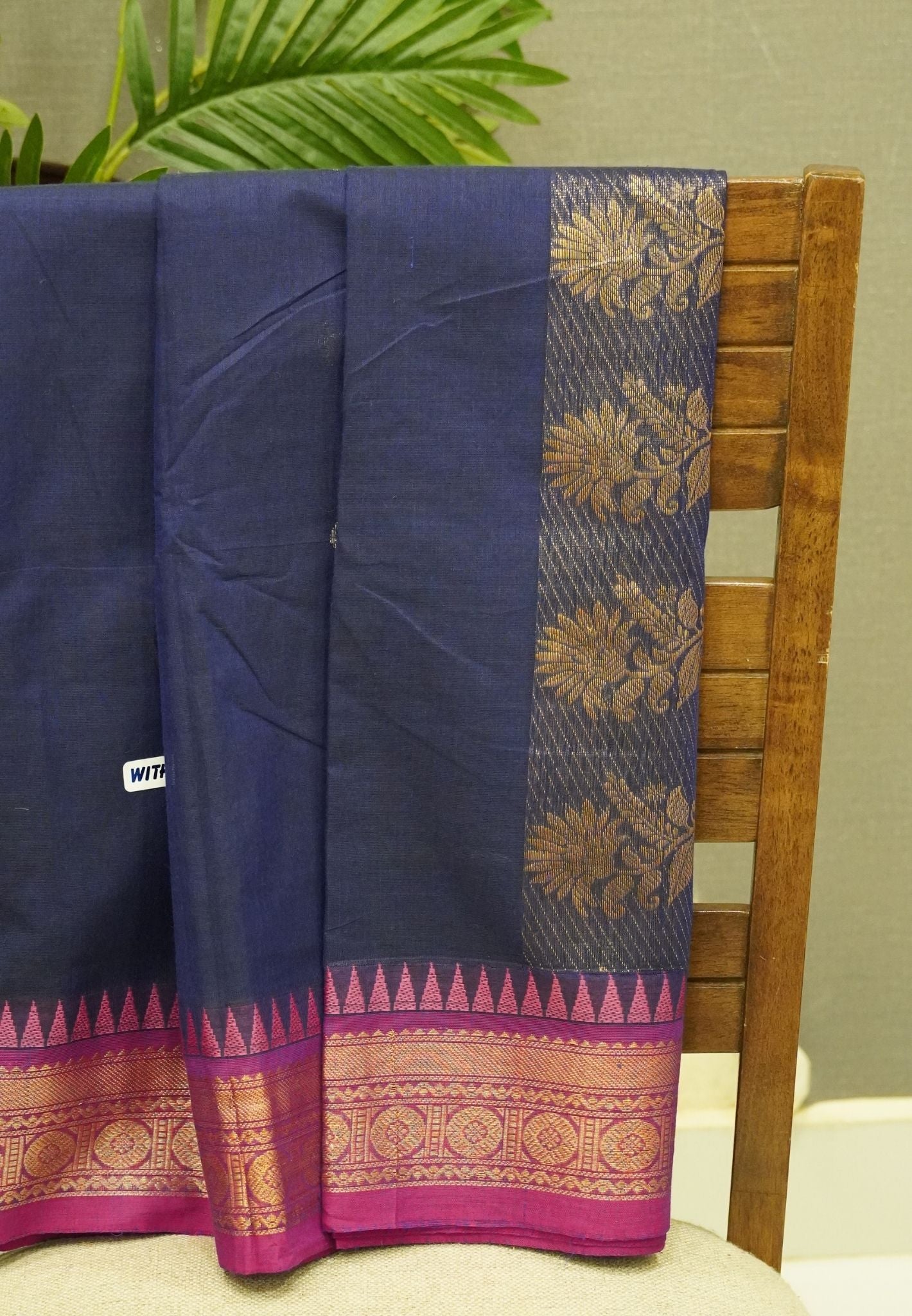 Chettinadu Cotton Saree-Navy Blue with Contrast Magenta Zari Border