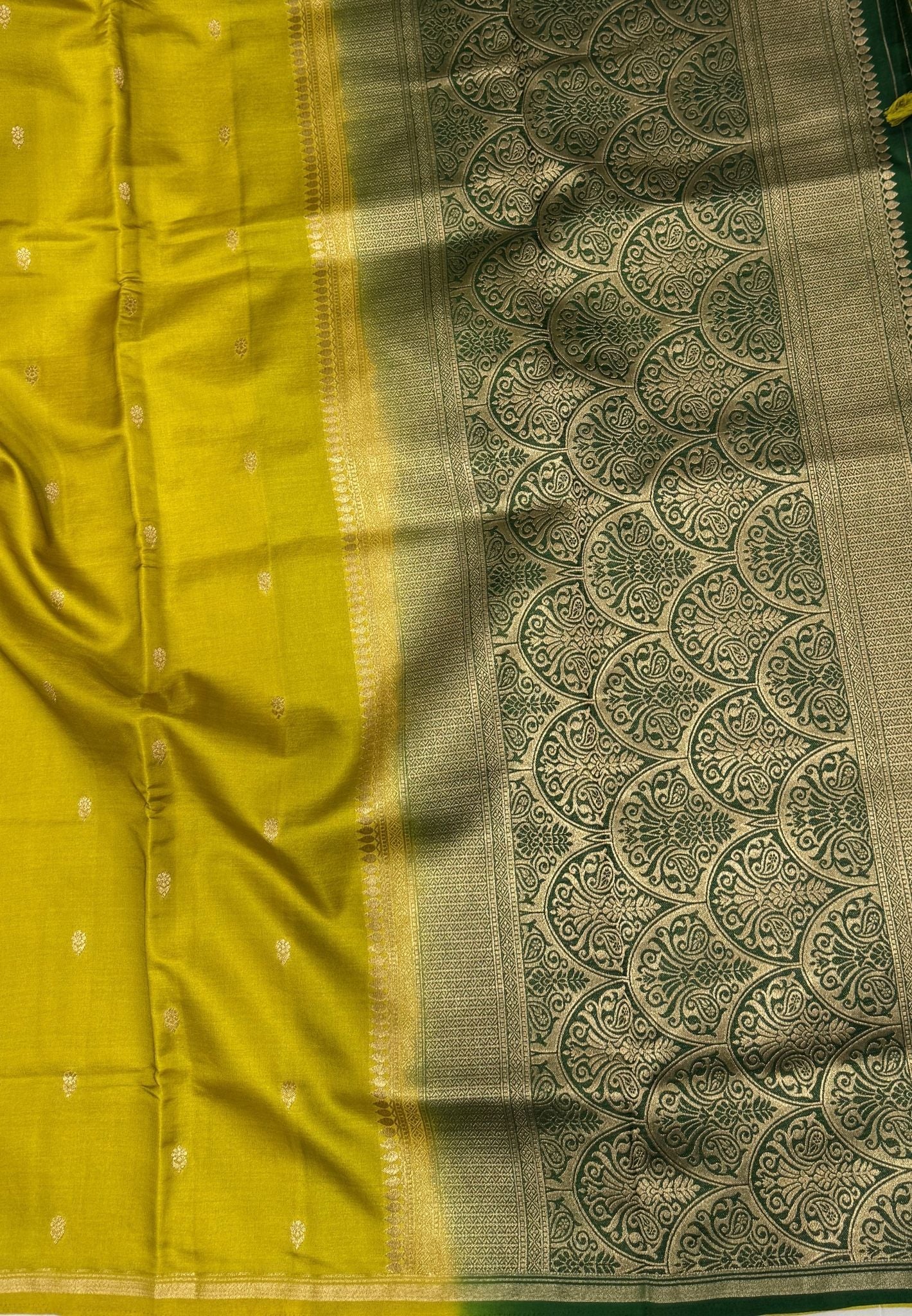 Gaji Silk Saree-Lime Green In Paisley Jaal Zari Border