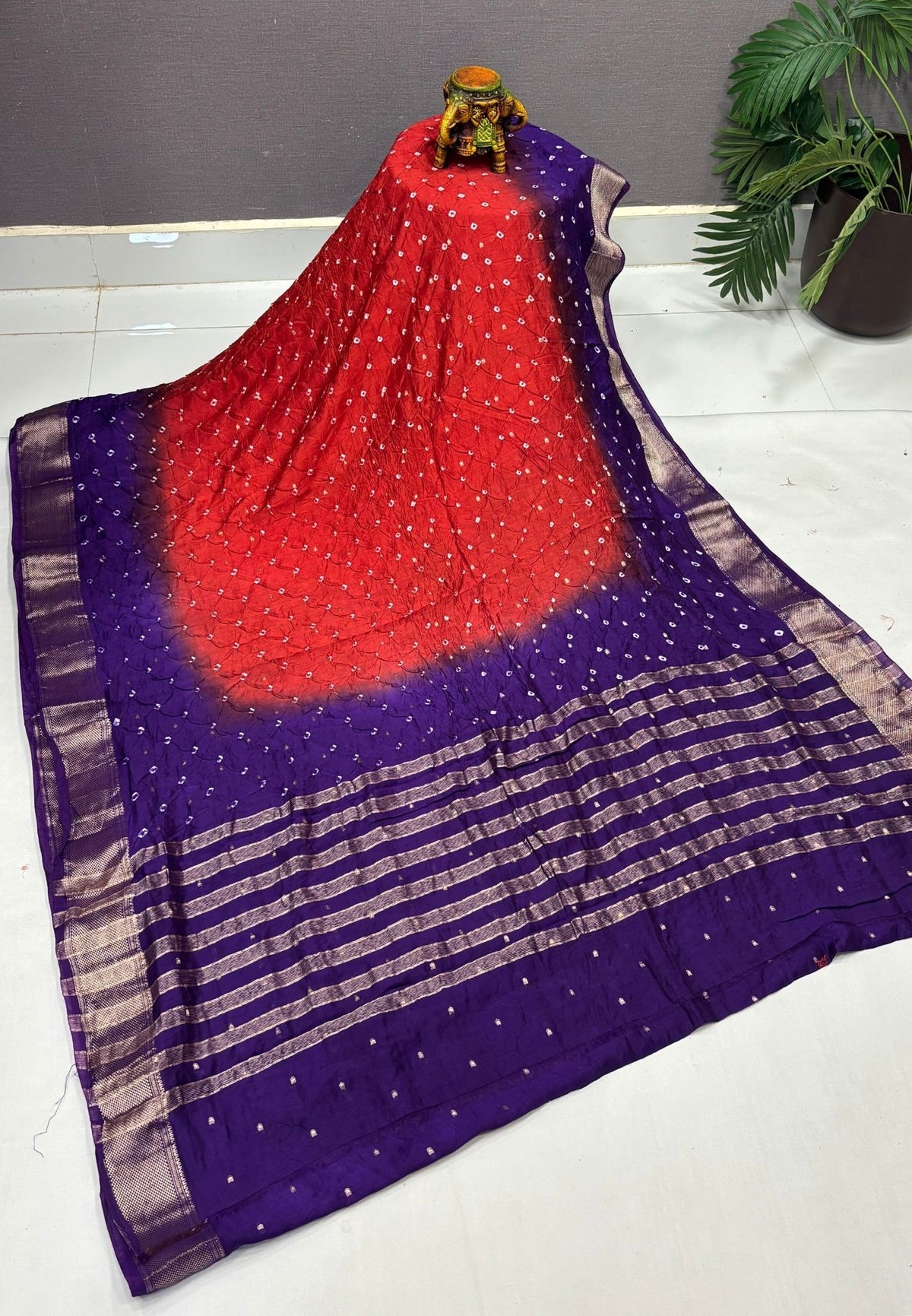 Banarasi Bandeji Saree-Brick Red in Horizontal Stripe Zari Border