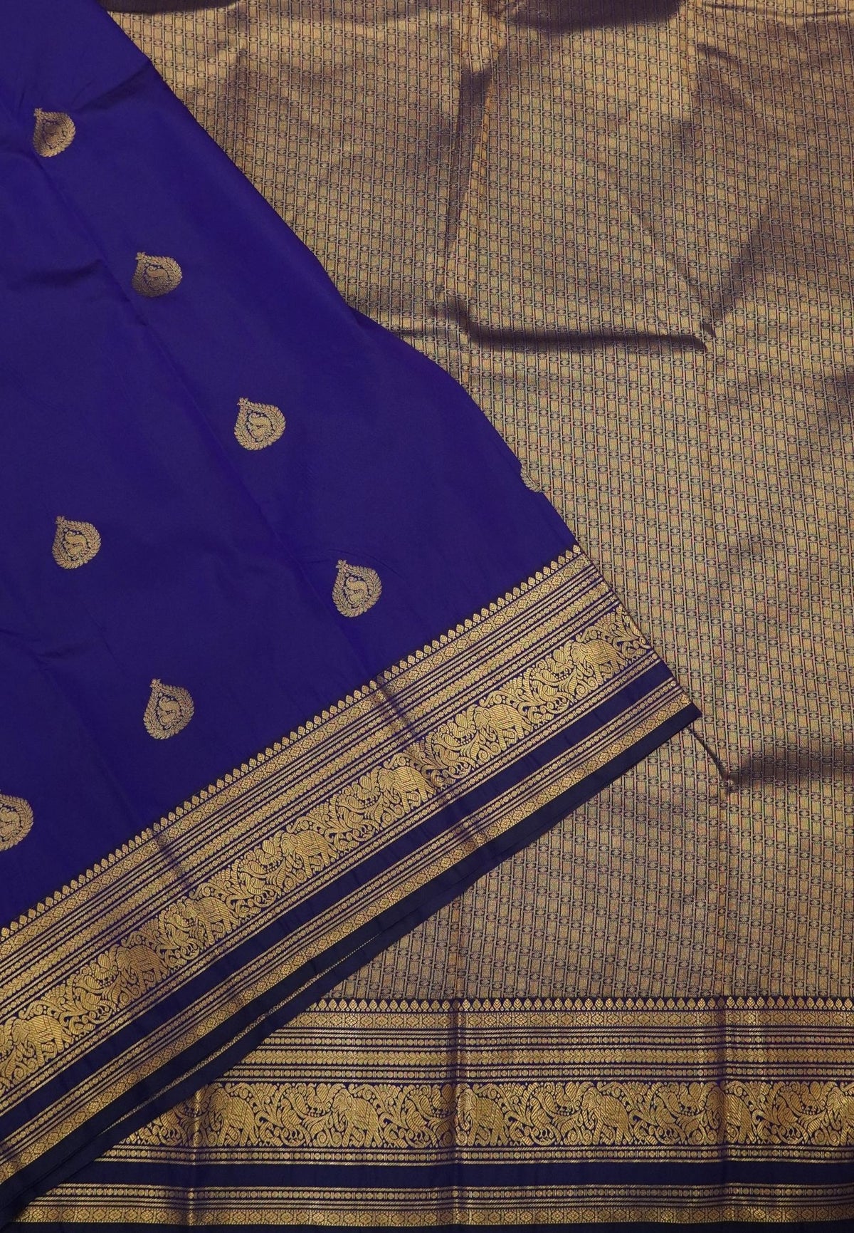 Budget Kanchipuram Saree-Violet with Gaja Border