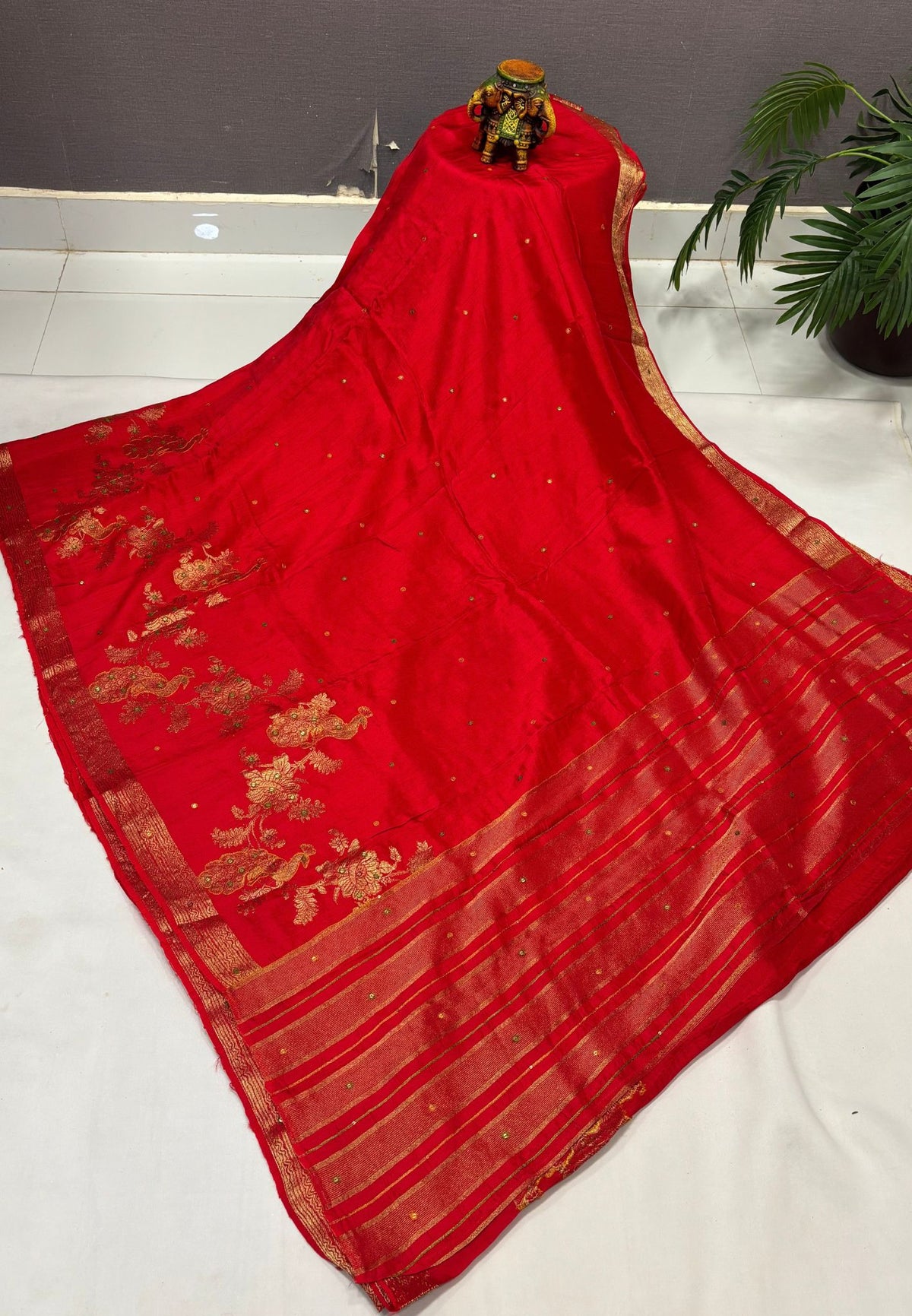 Viscose Saree-Red In Peacock Motif Border