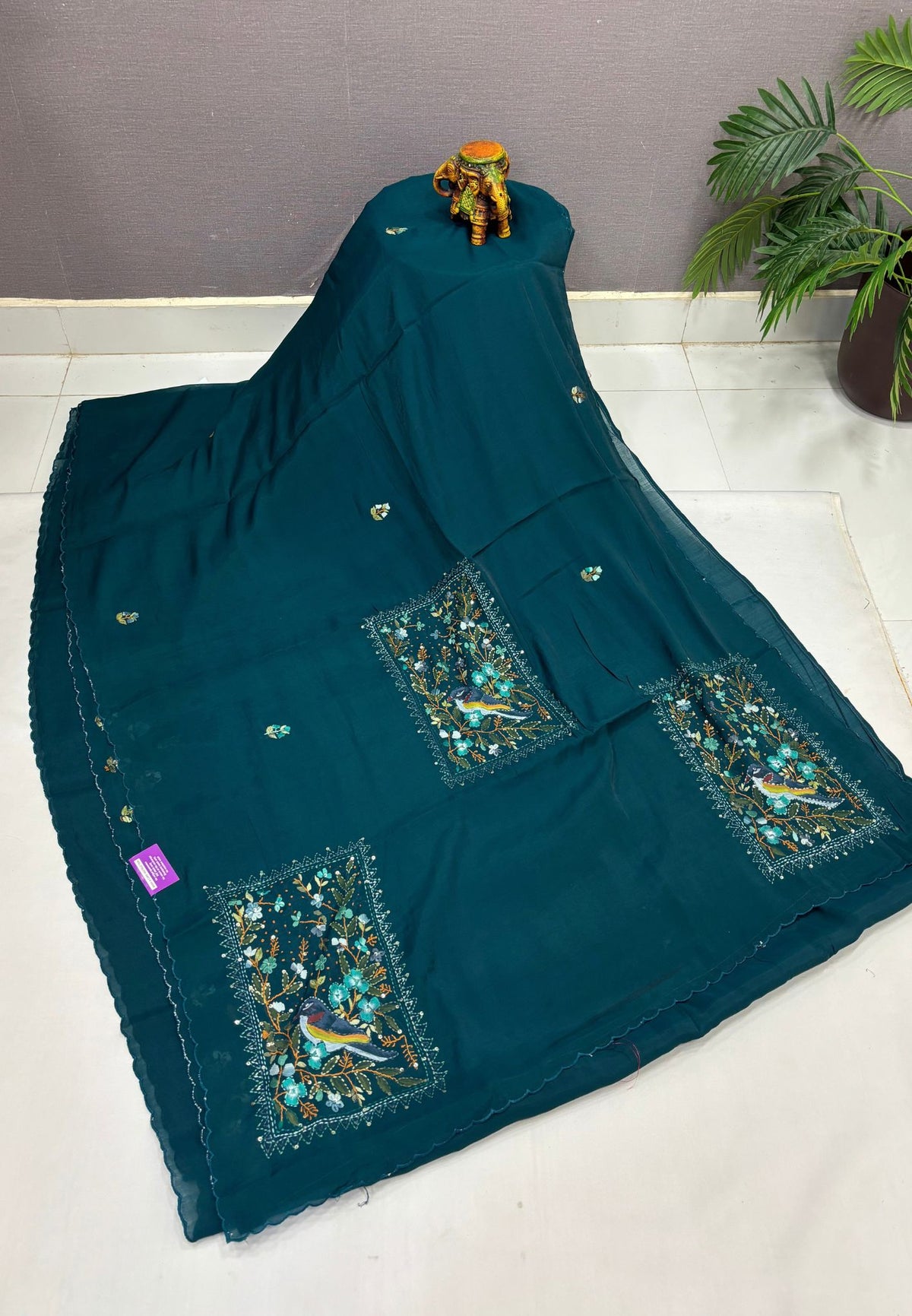 Muslin Saree-Peacock Green In Parrot Motif Border