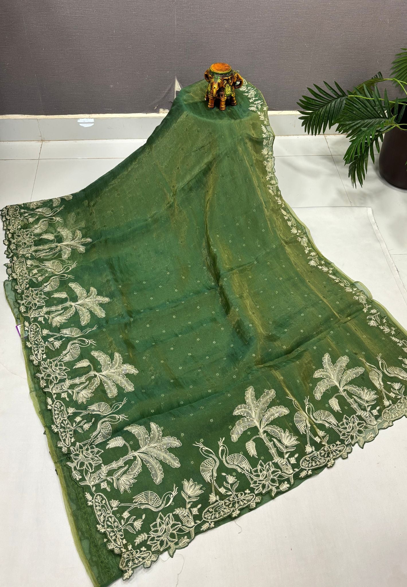 Tissue Organza Saree-Green In Tropical Garden Border