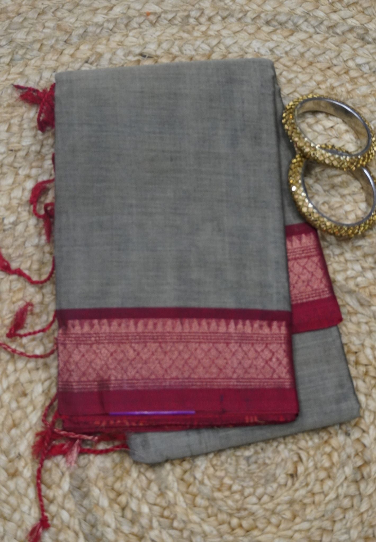 Dakka Cotton Saree -Beige