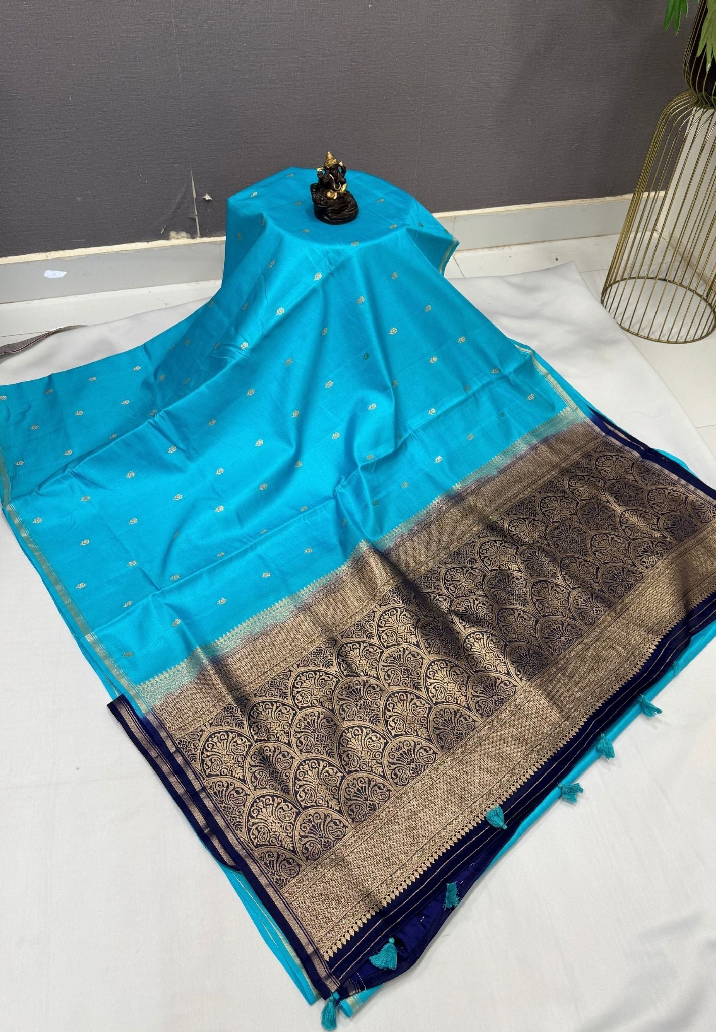 Gaji Silk Saree-Sky Blue In Paisley Jaal Zari Border