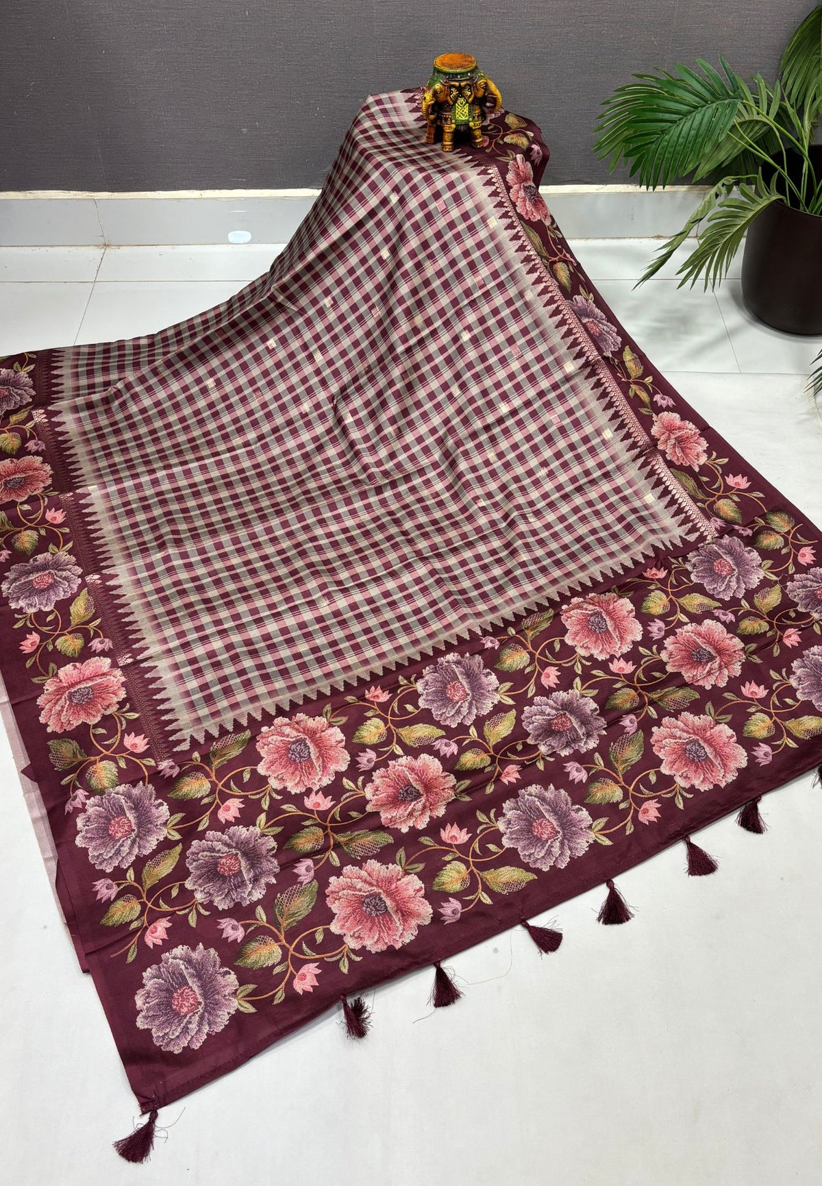Soft Tussar Saree-Maroon in Floral Garden Border