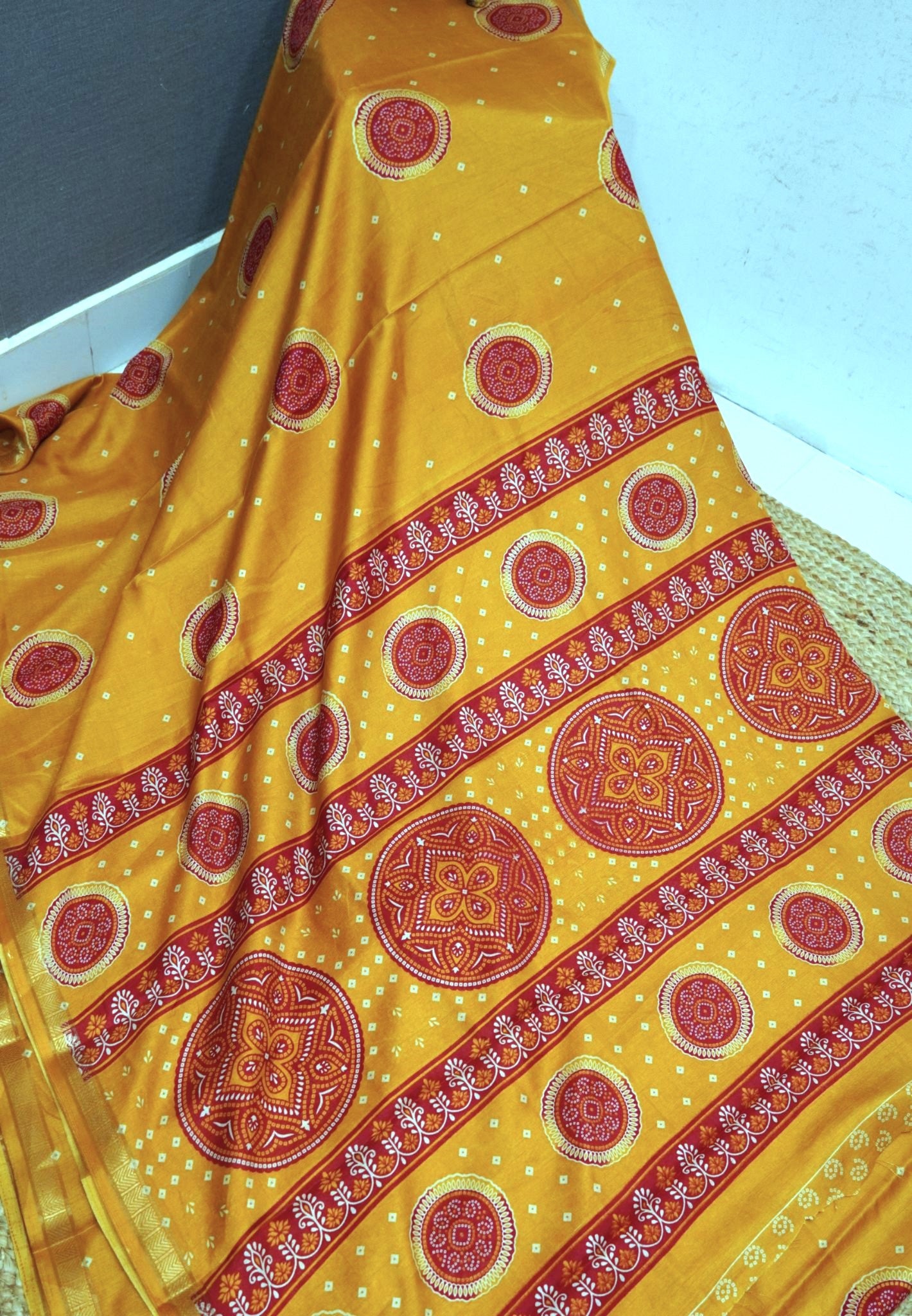 Dola Saree-Mustard in Kolam patteran with Small Border