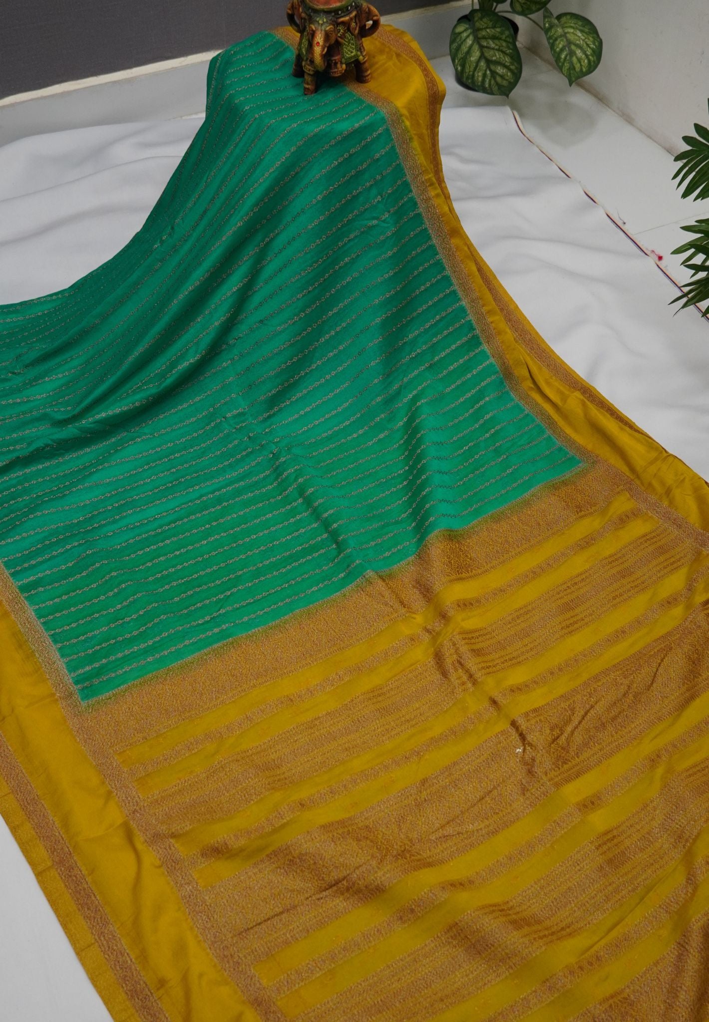 Banarasi Georgette Saree-Emerald Green with Mustard Yellow