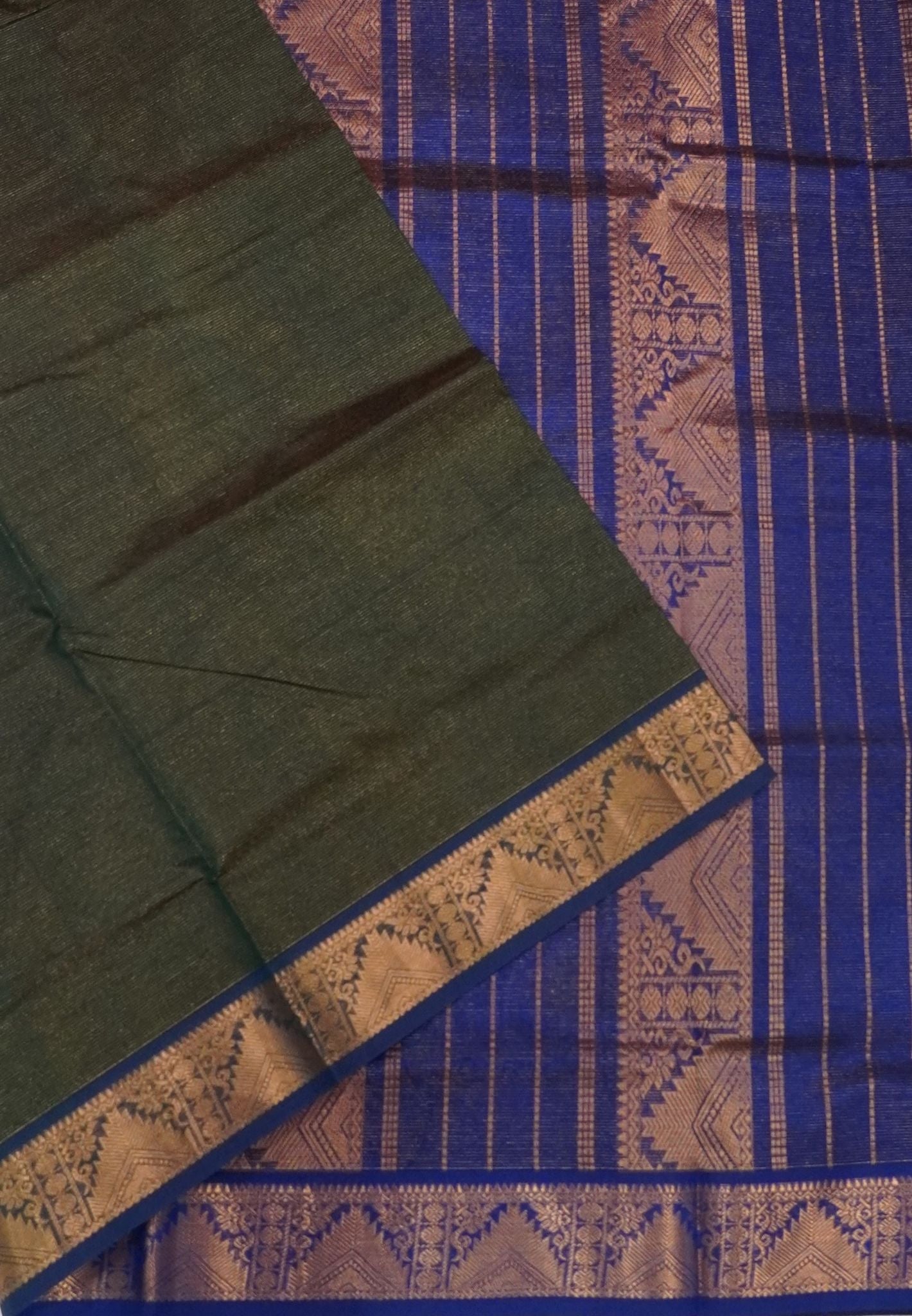 Pure Silk Cotton Saree-Bottle Green with Contrast Border in Vairaoosi