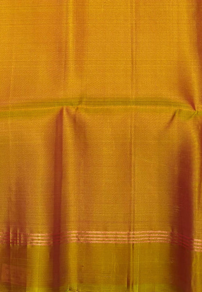Pure Kanchipuram Silk Saree-Chilli Red in Mayil Butta Zari Border